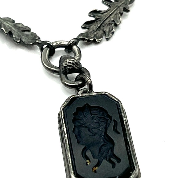 Gorgeous Signed EXTASIA Black Cameo Bead Pearl Necklace Triple Black Chain - Picture 3 of 14